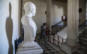 Ιατρική Σχολή Πανεπιστημίου Αθηνών: Ίδρυσε 18 εξειδικευμένα κέντρα για τις σπάνιες παθήσεις