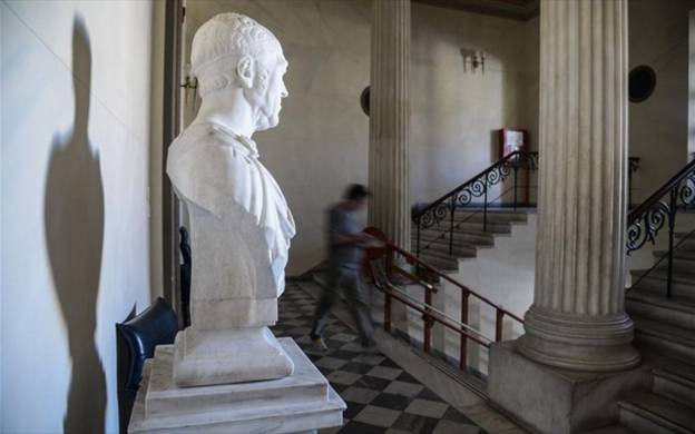 Ιατρική Σχολή Πανεπιστημίου Αθηνών: Ίδρυσε 18 εξειδικευμένα κέντρα για τις σπάνιες παθήσεις