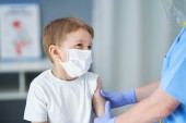 Eμβόλια: Υποχρεωτική η ηλεκτρονική συνταγογράφηση από τους παιδιάτρους