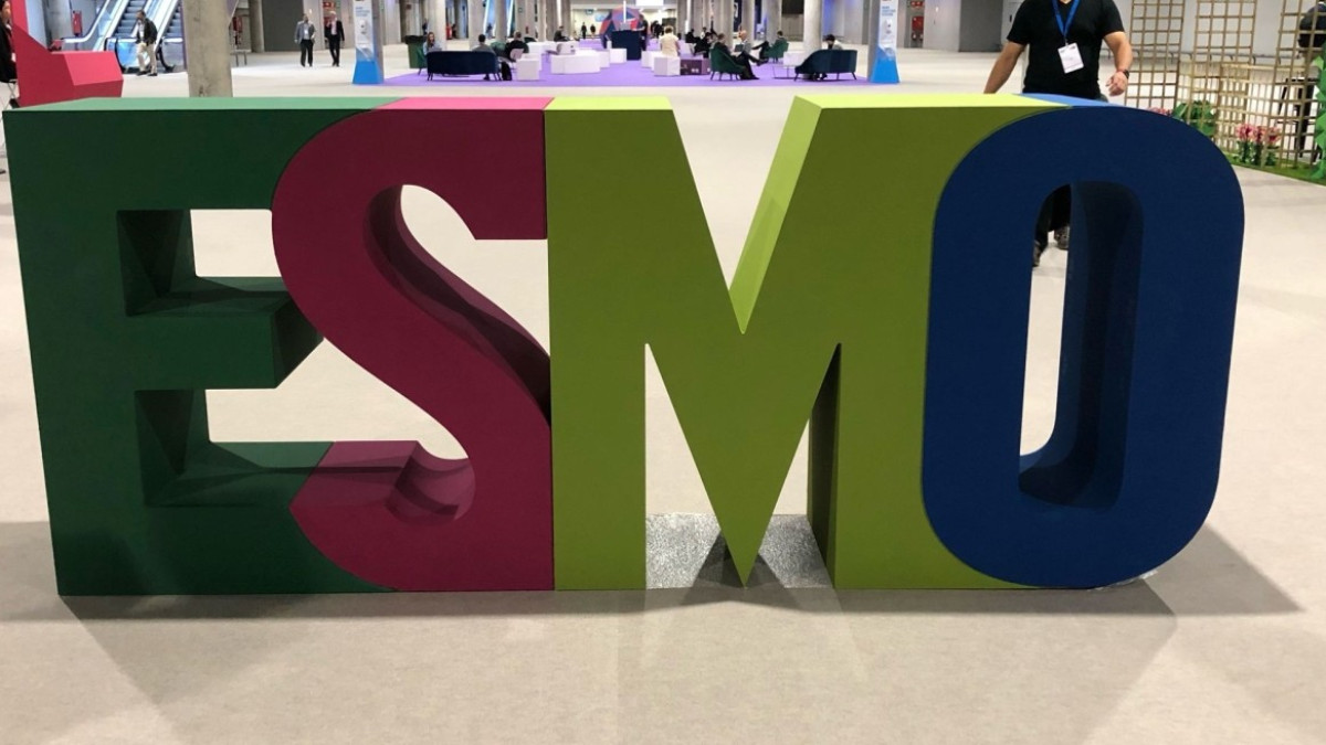 ΕΚΠΑ: Σημαντική παρουσία της Θεραπευτικής Κλινικής της Ιατρικής Σχολής στο Πανευρωπαϊκό Συνέδριο Ογκολογίας (European Society of Medical Oncology - ESMO) 2025