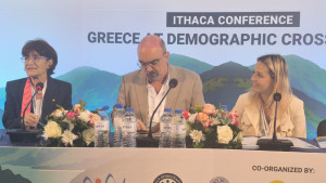 Η «Κοσμοιατρική» στο προσκήνιο της επιστημονικής έρευνας για το Δημογραφικό: Νέα δεδομένα για τη γυναικεία γονιμότητα.