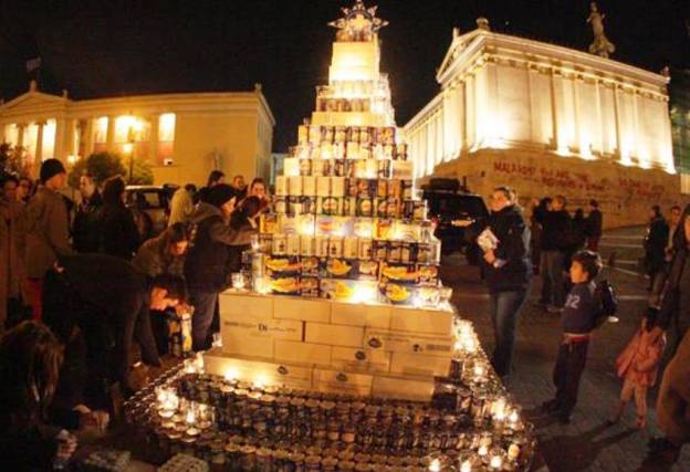 Γιατροί του Κόσμου: Στολίζουμε μαζί τους και φέτος το χριστουγεννιάτικο δέντρο από γάλα