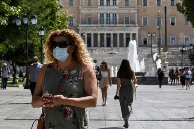 Τζανάκης σε ΣΚΑΪ: Πολύ εύκολη η διείσδυση της Όμικρον 2 σε ευπαθείς ομάδες