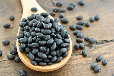 Μαύρα φασόλια: το απόλυτο super food του χειμώνα