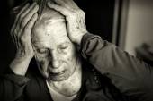Τι νιώθει ένα άτομο με Αλτσχάιμερ;