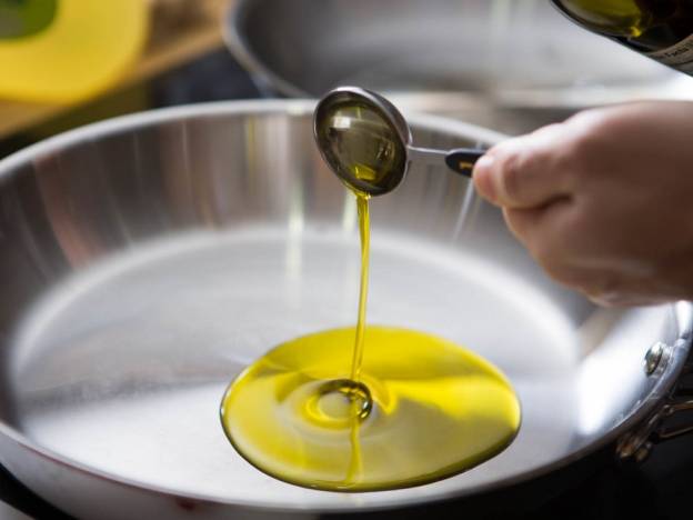 Ελαιόλαδο Είναι η καλύτερη επιλογή για τηγάνισμα;