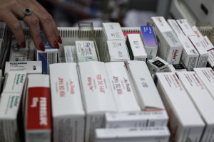 ΕΟΦ: Διαπιστώνει ελλείψεις σε φάρμακα και καλεί τις φαρμακαποθήκες να δηλώσουν τα αποθέματά τους