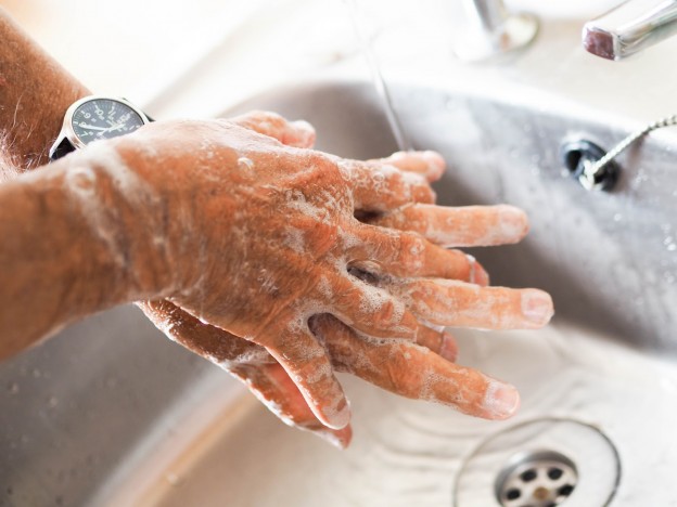 ΕΟΦ: Ανακαλεί αντισηπτικό σαπούνι για τα χέρια