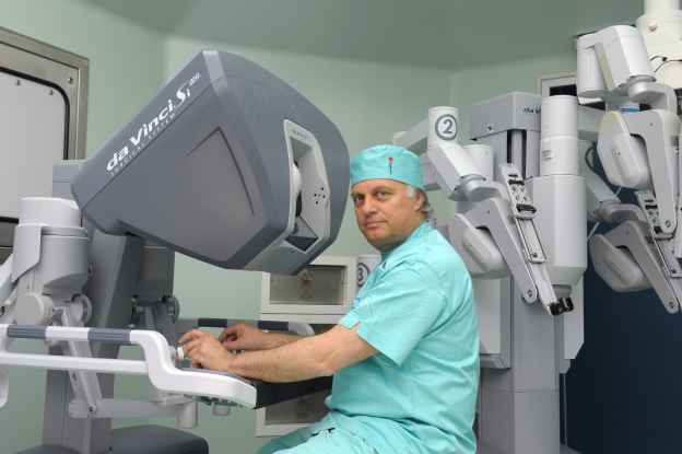 Η ρομποτική χειρουργική και τα πλεονεκτήματα της