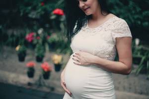 Καρκίνος του μαστού: Η εγκυμοσύνη μετά τα 35 αυξάνει τον κίνδυνο