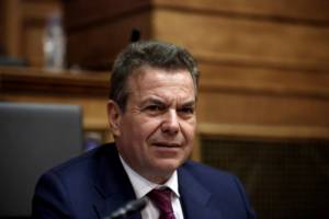Εξωιδρυματικό επίδομα για την Σκλήρυνση κατά Πλάκας προανήγγειλε ο υφυπουργός Τάσος Πετρόπουλος