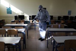 Υπ. Παιδείας: Κλειστά μέχρι τις 10 Mαΐου τα σχολεία