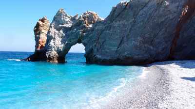 Σκιάθος, απόδραση στο γαλάζιο των Σποράδων