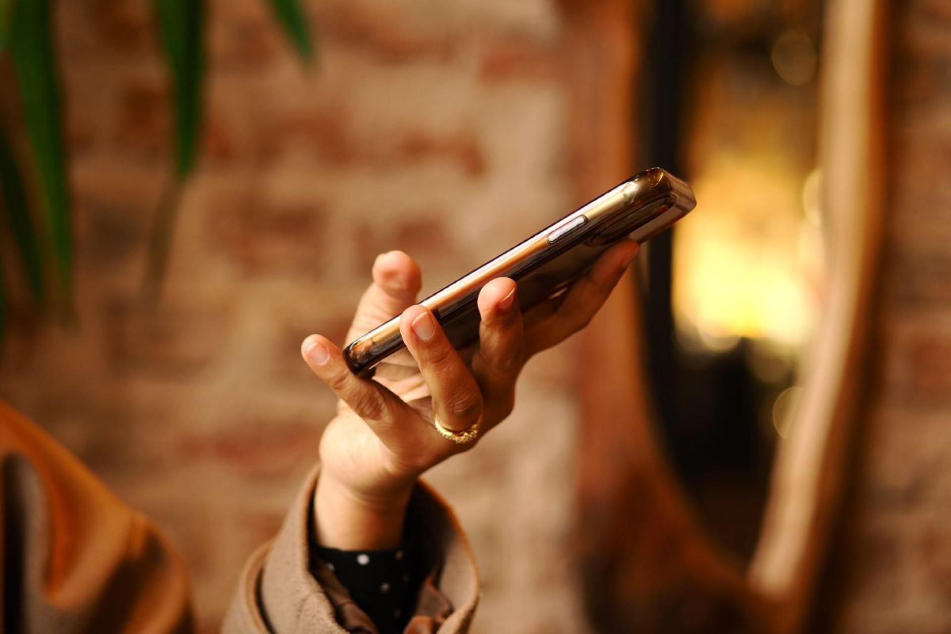 Smartphones και σύνδρομο καρπιαίου σωλήνα: υπάρχει σύνδεση;