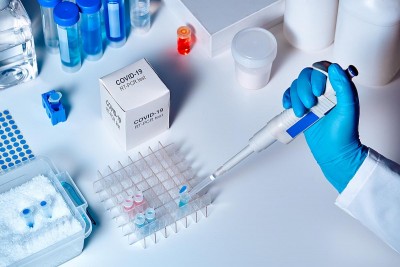 Κορωνοϊός: 7.158 νέα κρούσματα, 8 θάνατοι και 102 διασωληνωμένοι
