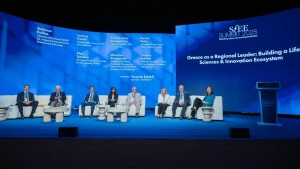 Η Ελλάδα μπορεί να πρωταγωνιστήσει στη φαρμακευτική έρευνα