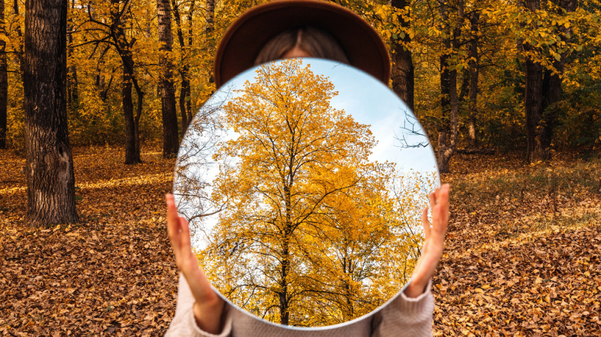Autumn Blues: Τι συμβαίνει στο σώμα και τον εγκέφαλό μας το φθινόπωρο;