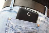 Το κινητό στην τσέπη βάζει φρένο στην γονιμότητα των ανδρών